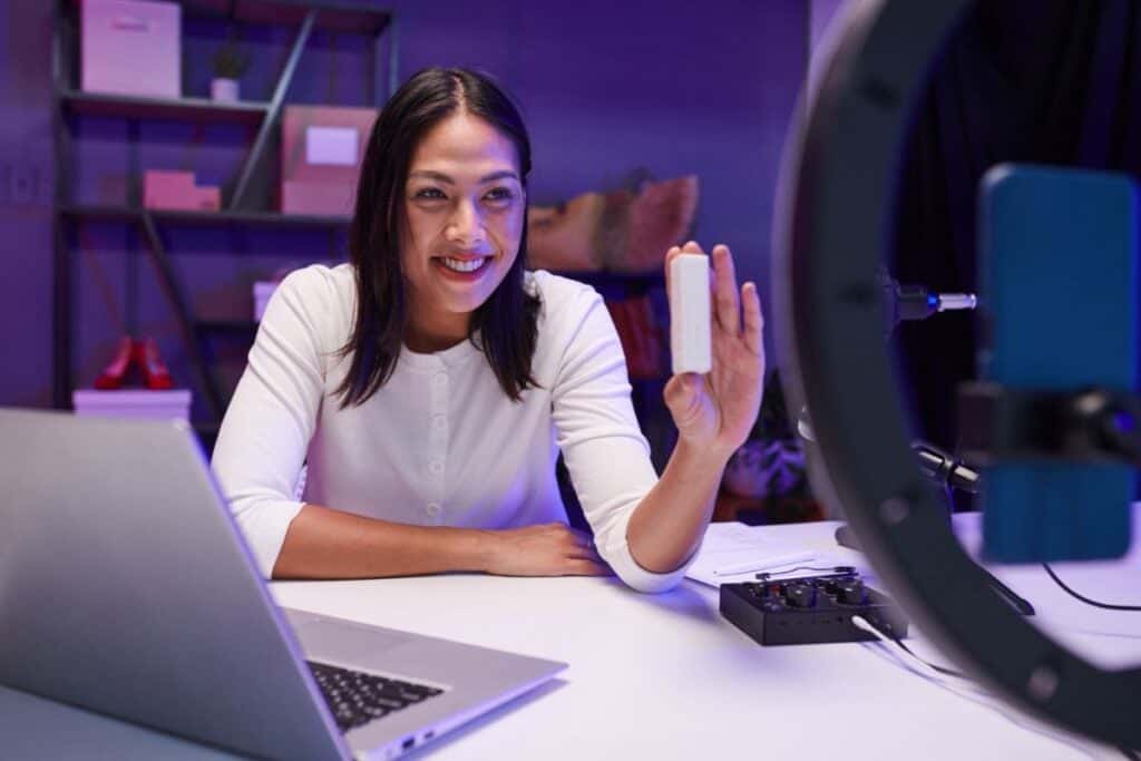 Filming review of small device
